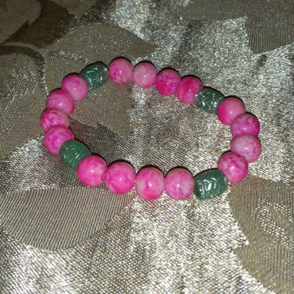 Marble Aztec style bracelet - Picture 2 of 3